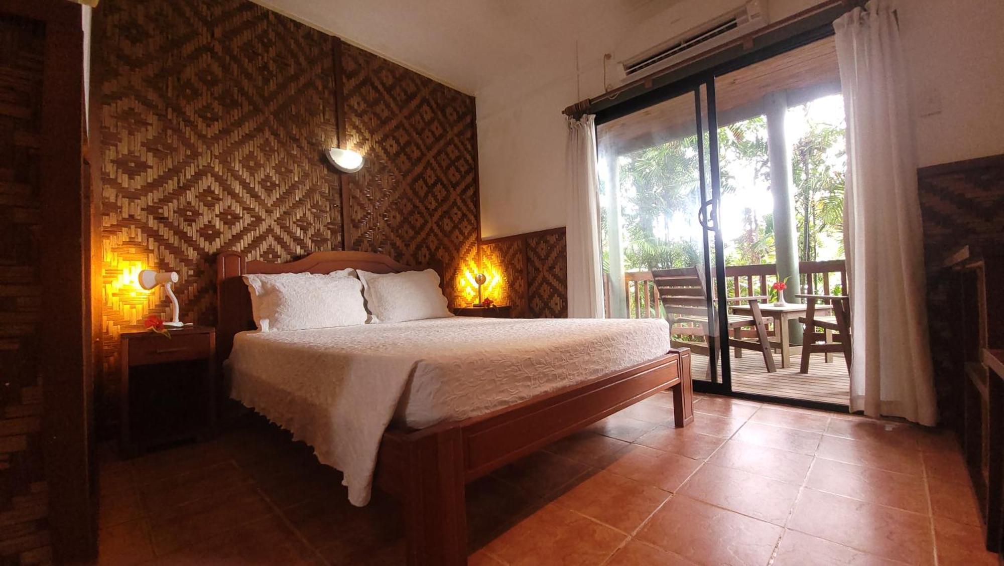 Tufi Resort Bagian luar foto
